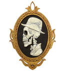 Motion Sensor Activated Red Led Light Blinking Eye With Moving Jaw Animated & Talking Butler'S Skull Painting With Frame 32X48 Cm - Speaks 4 Different Rhymes