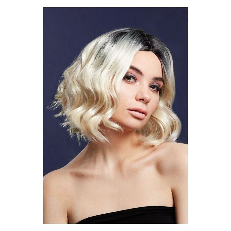 Fever Kourtney Wig Two Toned Blend Blonde_1 sm-72040